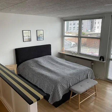 Bo I Centrum Med Egen P-Plads, 5G Wifi Og Apple Tv Randers Exterior foto